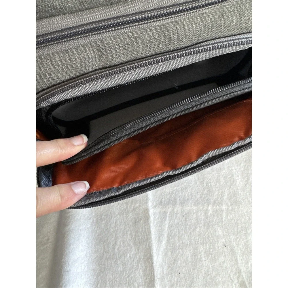 eBags Professional Slim Junior Laptop Backpack - Heathered Graphite Excellent